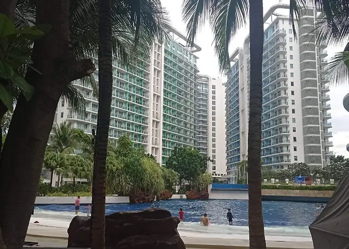 Hotel Azure Urban Maui Tower *